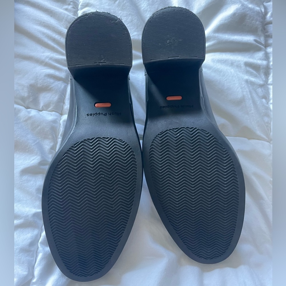 Hush Puppies Black Loafers - Picture 3 of 3